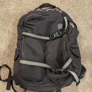 Lululemon Backpack w/laptop sleeve
